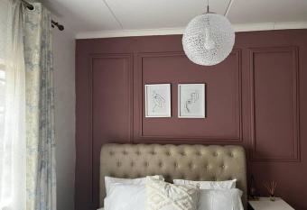 Lovely Apartment near OR TAMBO allows 18 year olds to book a room