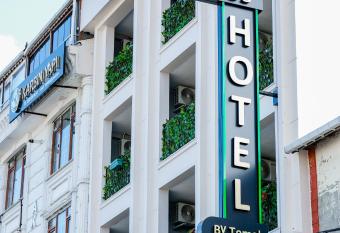 Loft Plus Hotel s has Balcony rooms