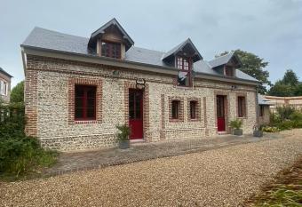 G  te Les Roches d   tigues has Balcony rooms