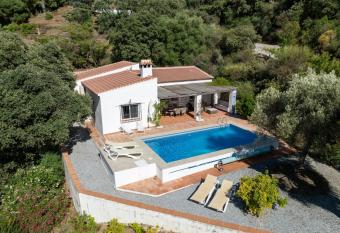 Villa Ma  ana has Balcony rooms