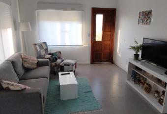 Caba  as Finlandia del Rio Negro has Balcony rooms