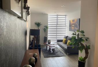 Departamento Premium 24/7 servicios incluidos. has Balcony rooms