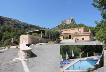 Agroturisme Es Picot has Balcony rooms