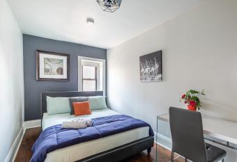 1BR - Boutique Condo with Netflix - PRIME DT allows 18 year olds to book a room