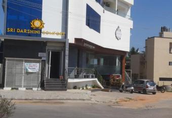 SRI DARSHINI COMFORT has Balcony rooms