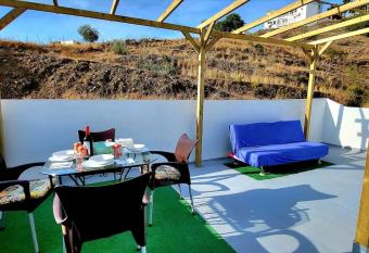 Costa de Granada. Casa junto a la playa has Balcony rooms