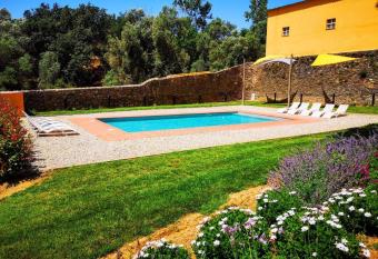 Rural Mas Hortus has Balcony rooms