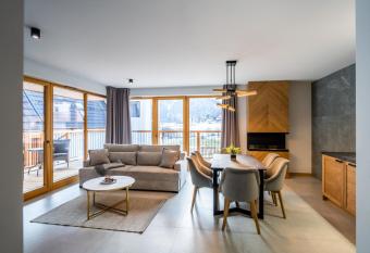 Apartament Tarasowa Polana by Apart Concept Podhale has Balcony rooms