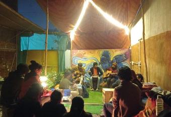 La Makaam Camping Hostels allows 18 year olds to book a room