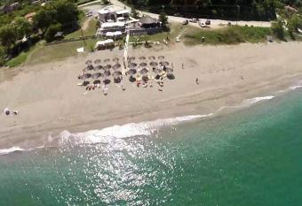 Villa Gialos                has Balcony rooms