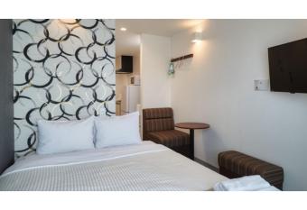 BiBi Hotel Kokusai Dori - Vacation STAY 10007v allows 18 year olds to book a room