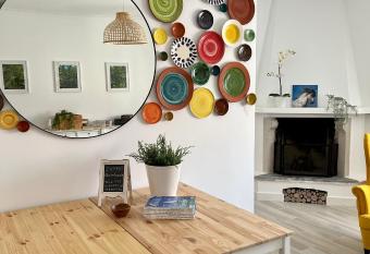 Galagana Charm House allows 18 year olds to book a room