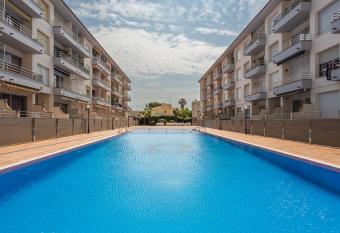 Omega 7 has Balcony rooms