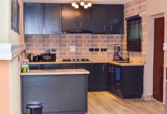 2 Bedroom Penthouse with Ensuite allows 18 year olds to book a room