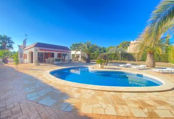 Villa Playa has Balcony rooms