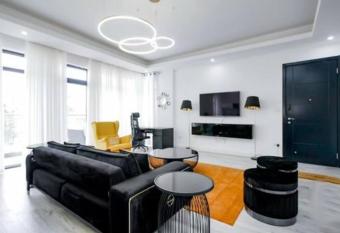 Chic Kigali with Private Pool & Breathtaking Views allows 18 year olds to book a room