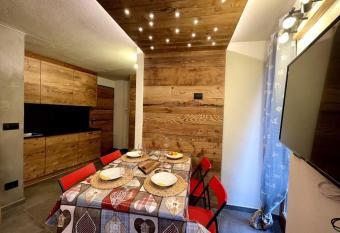 Softwood Sauze-GestingHome has Balcony rooms