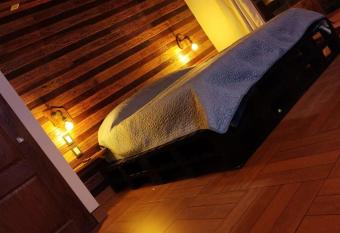 San Jos   de las bromelias has Balcony rooms