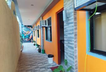RedDoorz @ G42 Apartelle Iloilo City allows 18 year olds to book a room