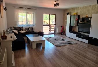 Bu  teni Cantacuzino Home has Balcony rooms