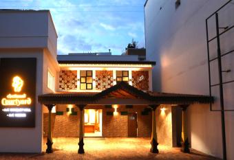 Chetinaad Courtyard Gandhipuram by Centre Park has Balcony rooms
