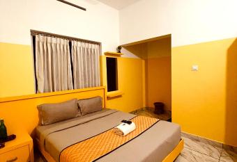 Twinn Waves has Balcony rooms