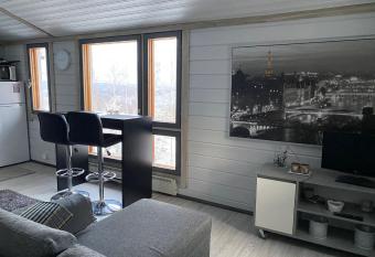 Paritalom  kki Lomariihi 4 has Balcony rooms