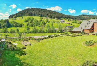 Schwarzwald W  lkchen has Balcony rooms
