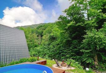   zlifesapanca Bungalow has Balcony rooms