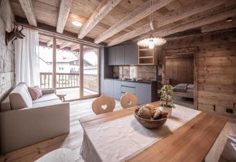 Ciasa Somuer - Sor   has Balcony rooms