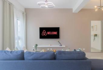 Best 6 Guest apartment in town! Family Ambient allows 18 year olds to book a room