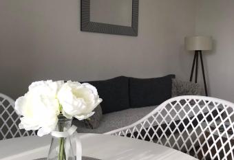 Pavle i Petra II has Balcony rooms