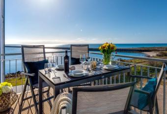 Hygge Ocean View 14 allows 18 year olds to book a room