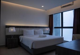 2BR with Living Room, Genting Grandeur Suite Genting Highland allows 18 year olds to book a room