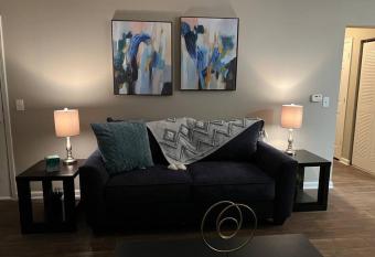 Queen bed+sofabed Streaming gym extended stay 5-15 minutes hospital/entertainment/downtown/airports has Balcony rooms