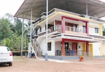 NISARGA HOMESTAY, Dharmasthala has Smoking/Balcony rooms