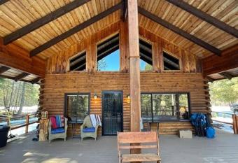 Bigfork Base Camp has Balcony rooms