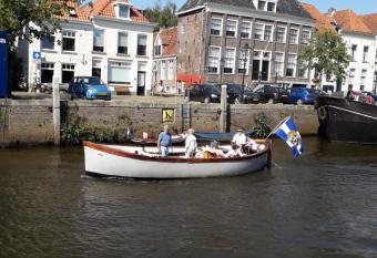 Thorbecke Canal View allows 18 year olds to book a room