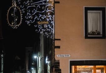 Mike   s Mosel Lodge has Balcony rooms