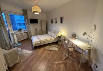 Apartment mit Wohnk  che & Balkon has Balcony rooms