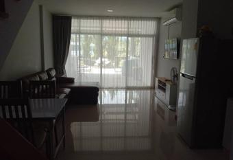 Breezy Ville has Balcony rooms