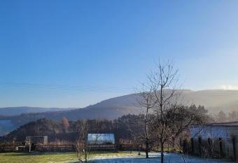 Gite L   vasion    Cheneux Stoumont has Balcony rooms