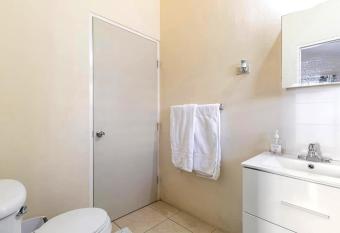 The Calm Vacation Home allows 18 year olds to book a room