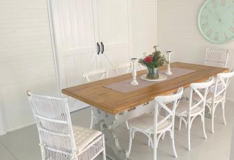 Stay Salty has Balcony rooms