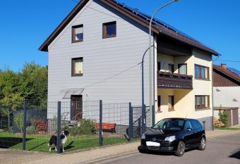 Ferienwohnung am Pingenpfad has Balcony rooms