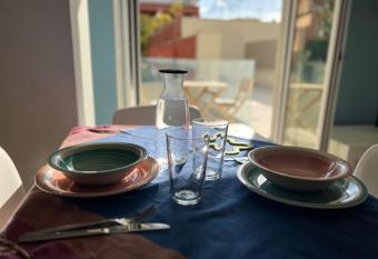 Per Antiqua Itinere has Balcony rooms