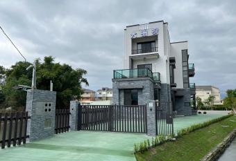 Dazhou Bay Manor has Balcony rooms