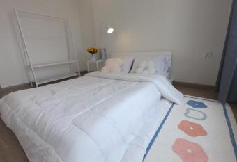 Vinhomes Grand Park Q9, Th  nh ph    Th         c, Qu   n 9, H    Ch   Minh, 4 pax has Balcony rooms