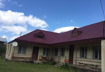 Guesthouse Mountains 2 has Balcony rooms