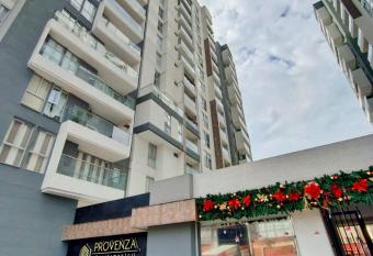 Lindo Apartamento Cerca Al Centro Por Parceros Group has Balcony rooms